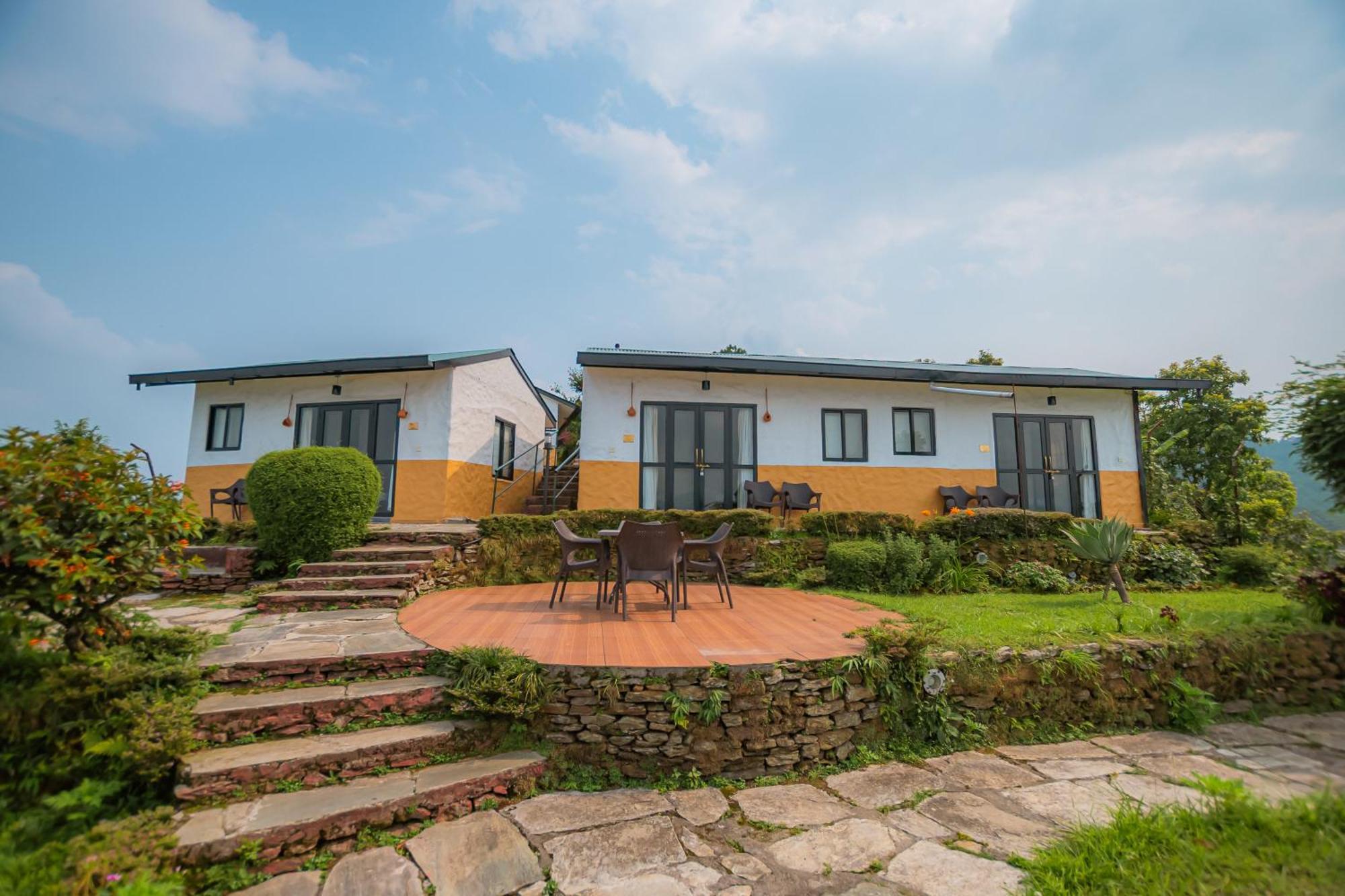 Hotel Raniban Retreat Pokhara Esterno foto