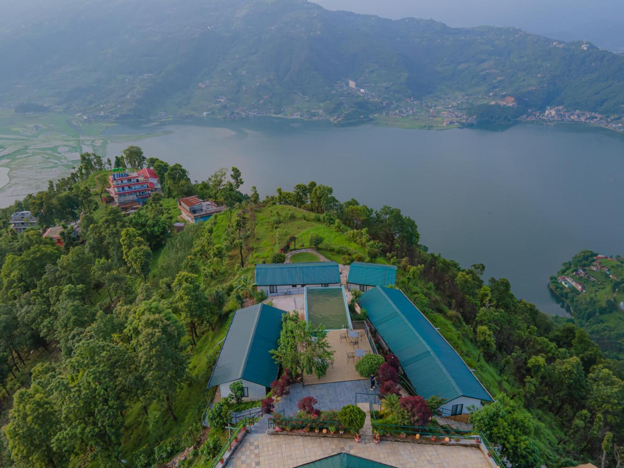 Hotel Raniban Retreat Pokhara Esterno foto