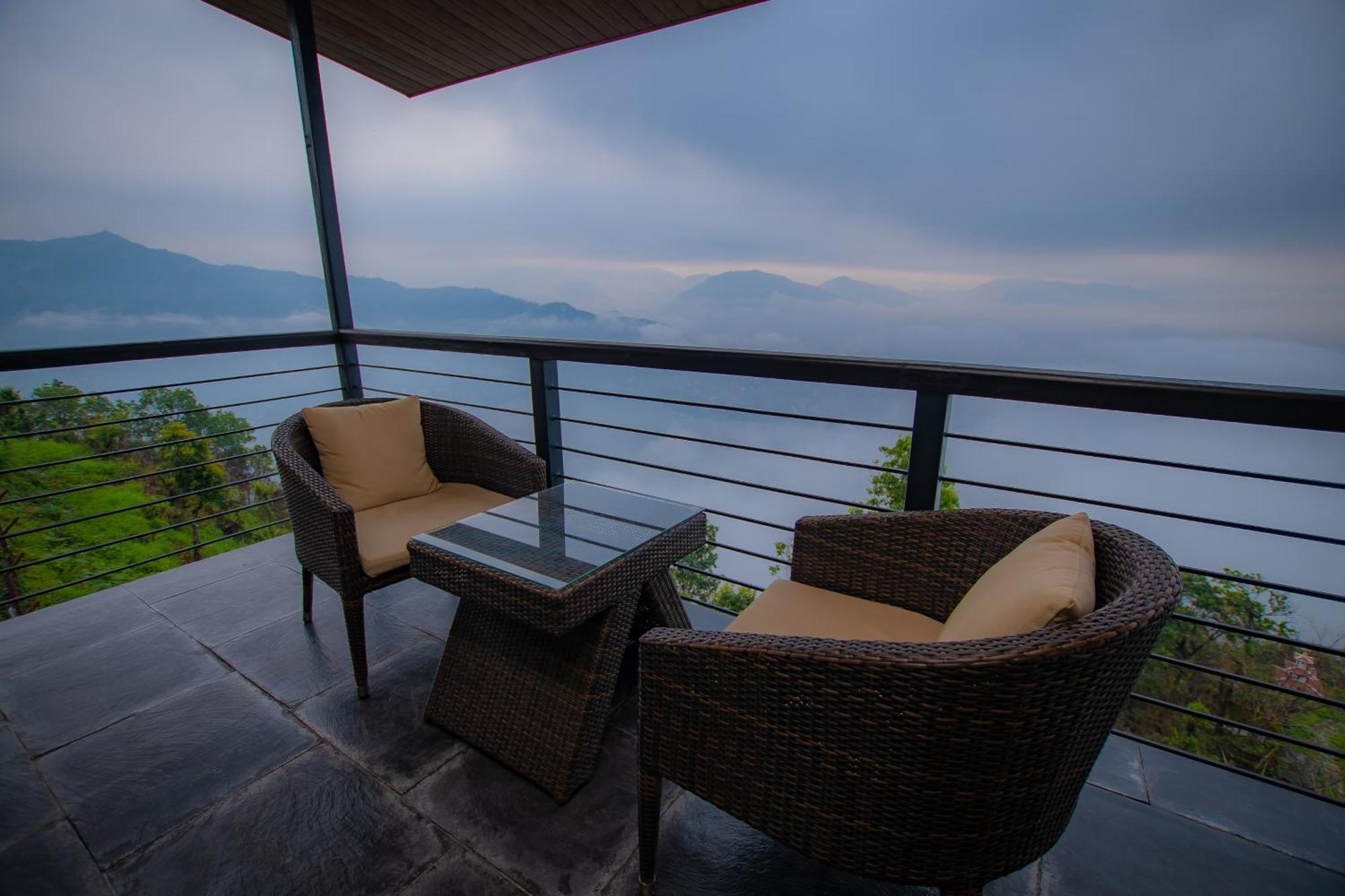 Hotel Raniban Retreat Pokhara Esterno foto