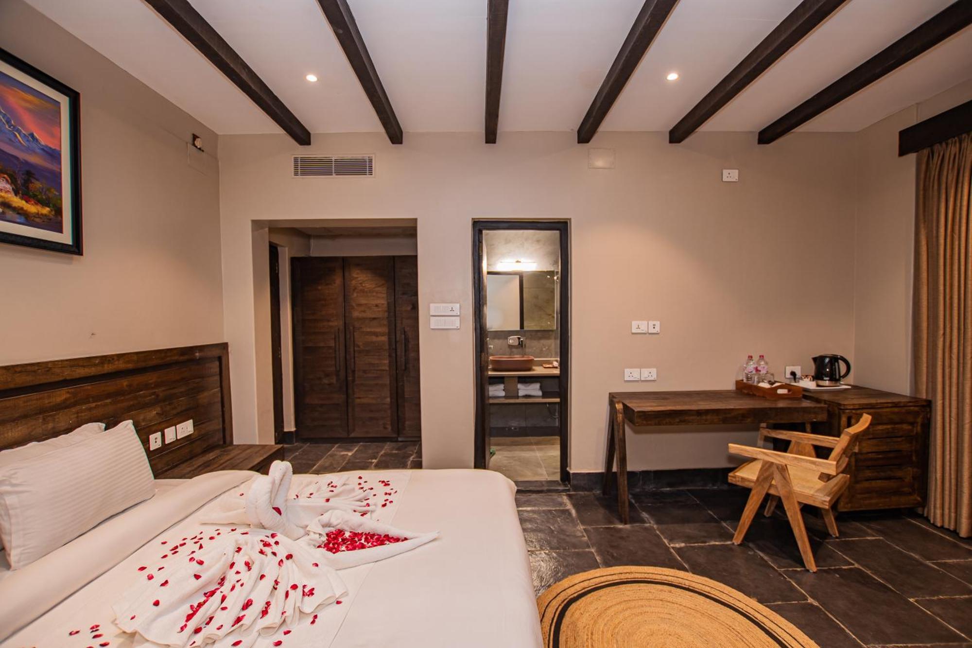 Hotel Raniban Retreat Pokhara Esterno foto