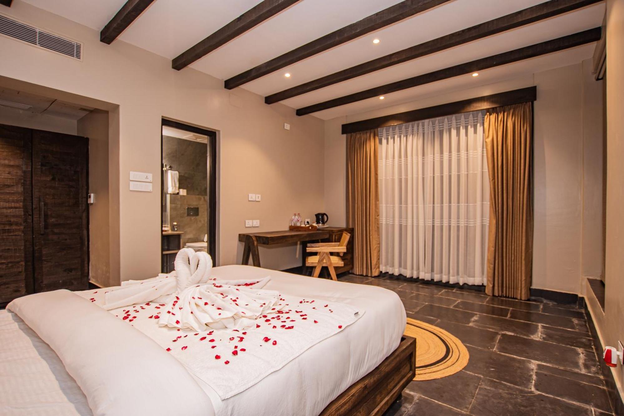 Hotel Raniban Retreat Pokhara Esterno foto