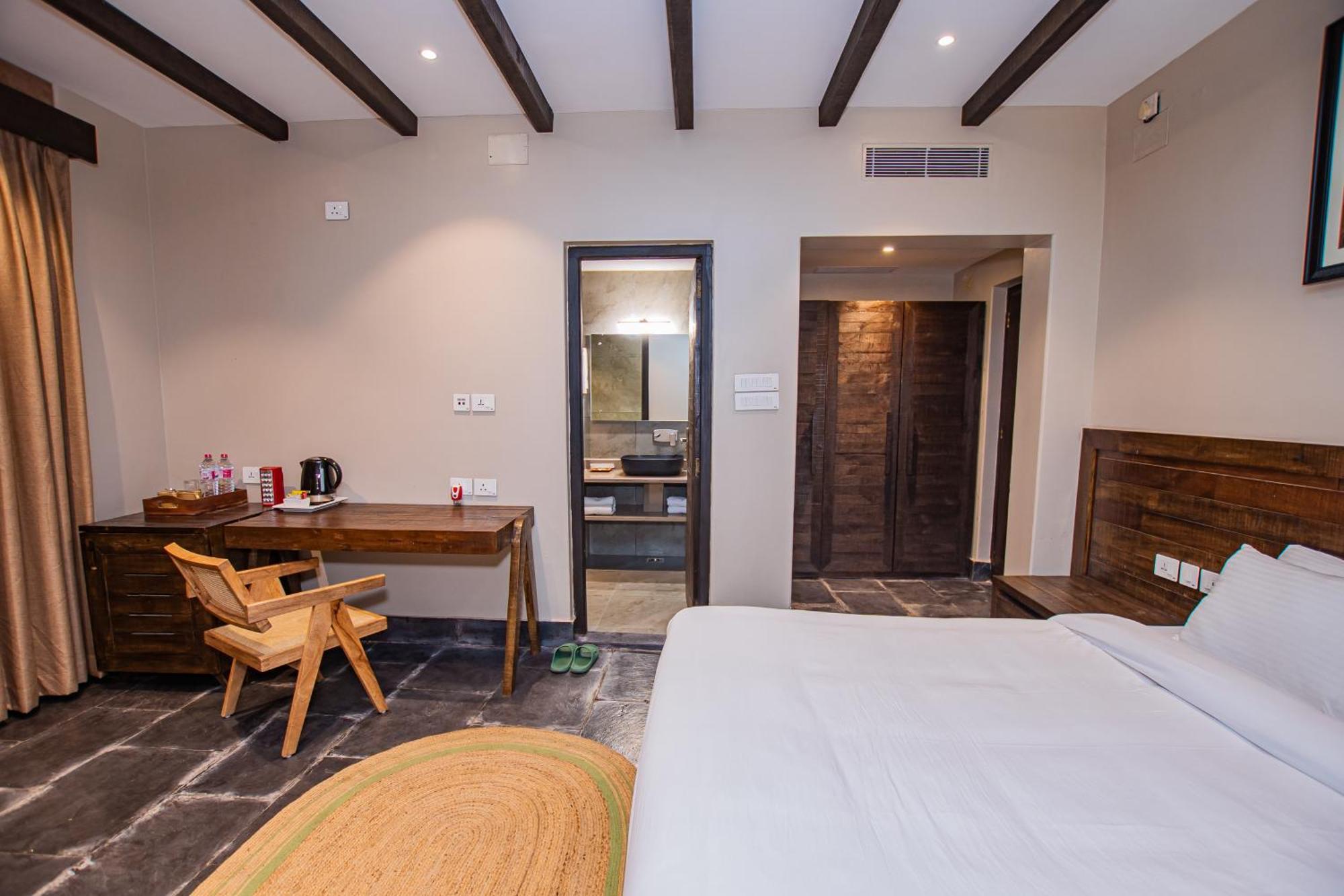 Hotel Raniban Retreat Pokhara Esterno foto