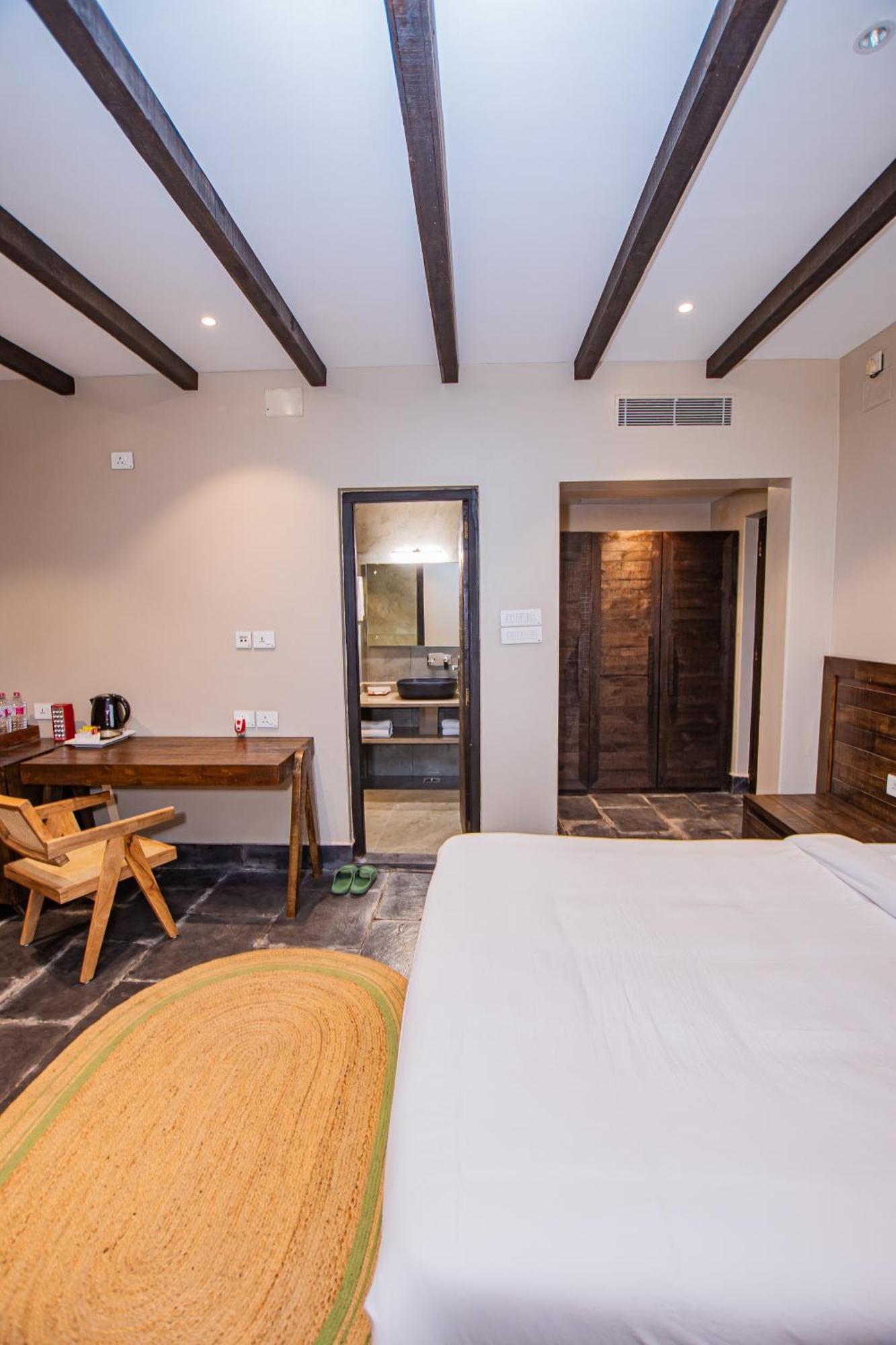 Hotel Raniban Retreat Pokhara Esterno foto