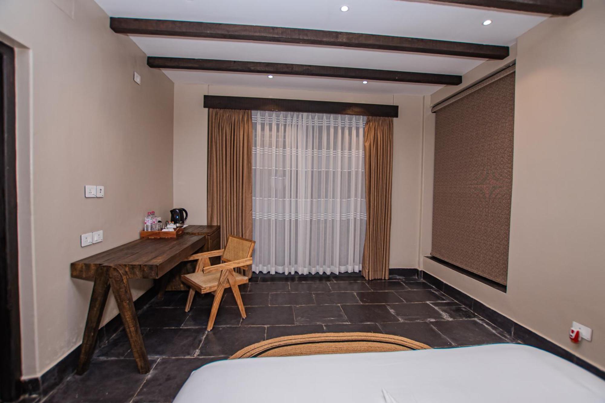 Hotel Raniban Retreat Pokhara Esterno foto