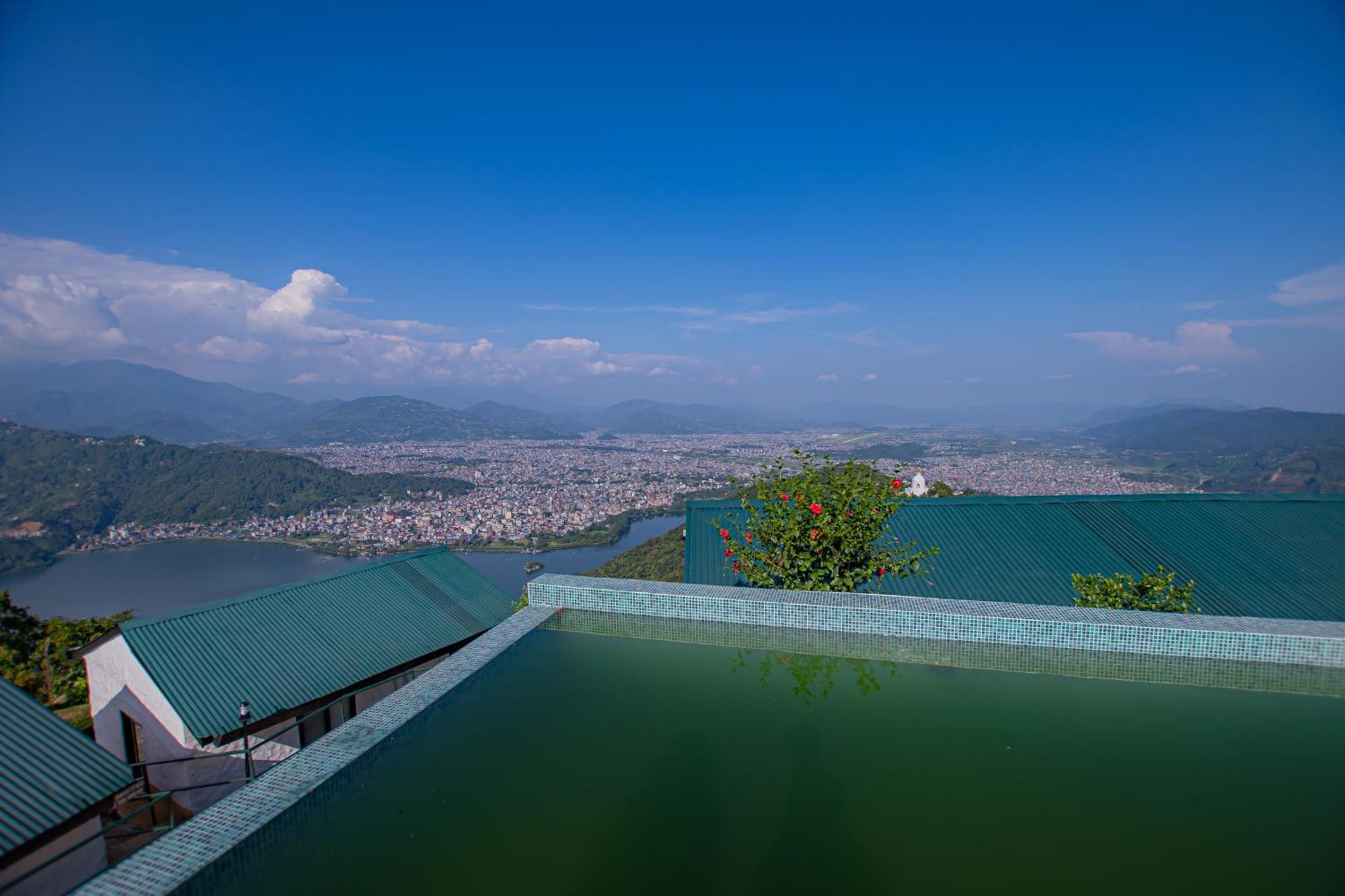 Hotel Raniban Retreat Pokhara Esterno foto
