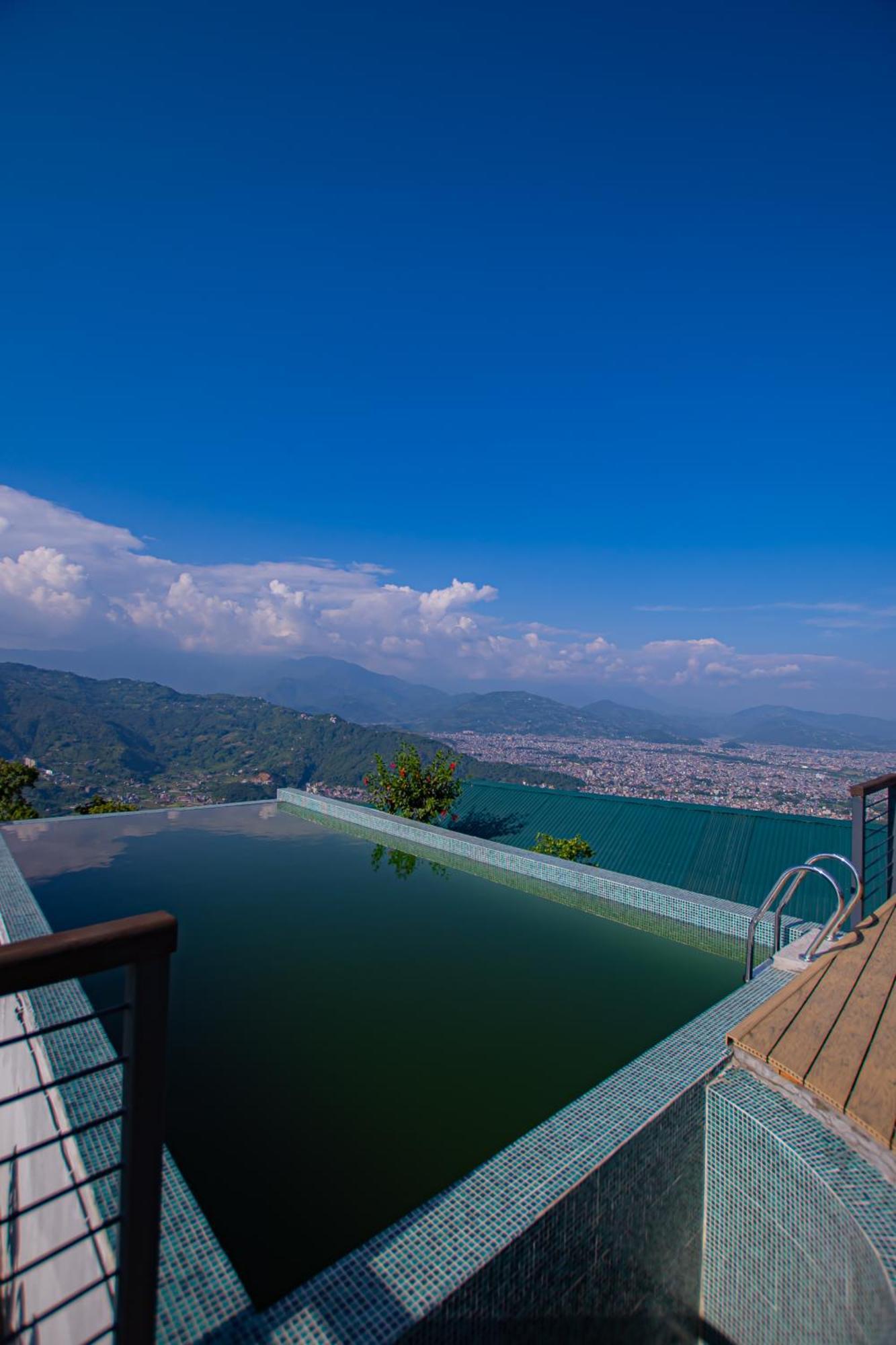 Hotel Raniban Retreat Pokhara Esterno foto