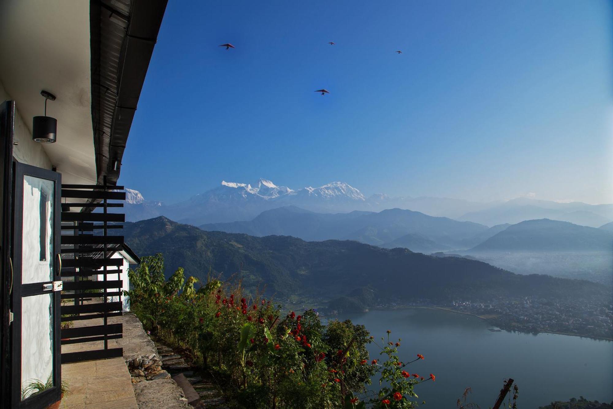 Hotel Raniban Retreat Pokhara Esterno foto